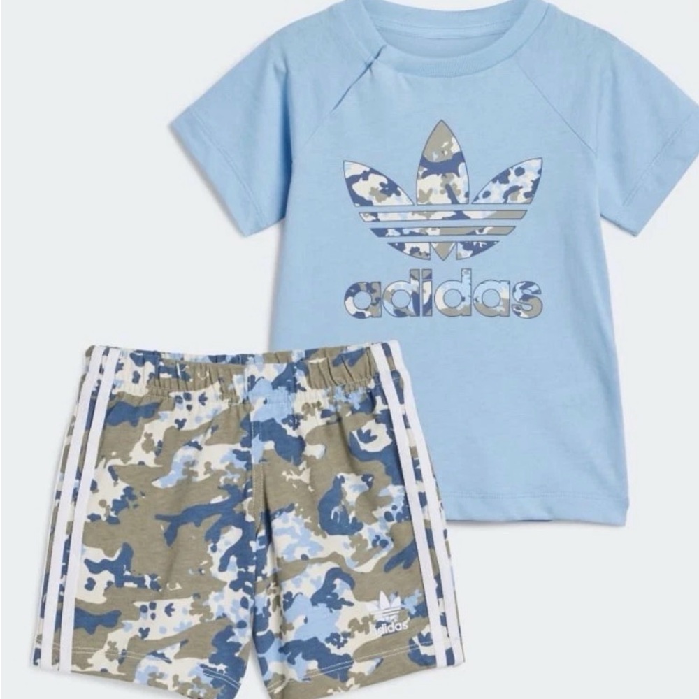 Set Adidas boys size large 13-14 t-shirt and shorts set blue camo